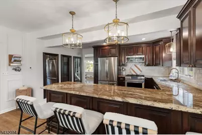 347 W Passaic Ave, Rutherford, NJ 07070 - Photo 18