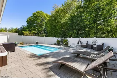 347 W Passaic Ave, Rutherford, NJ 07070 - Photo 34