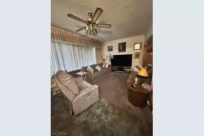 169 Berkshire Ave, Paterson, NJ 07502 - Photo 10
