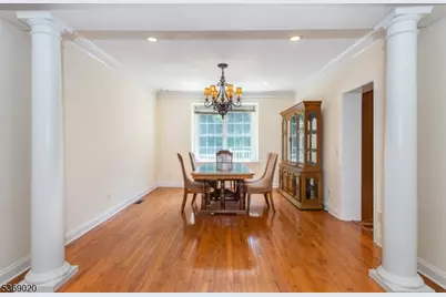 5 Savannah Court, Bernards Township, NJ 07920 - Photo 4
