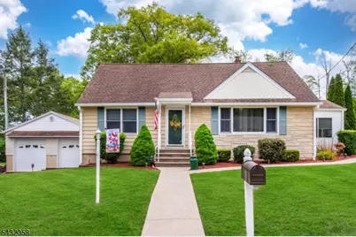 7 Mary St, Bloomingdale, NJ 07403 - Photo 1