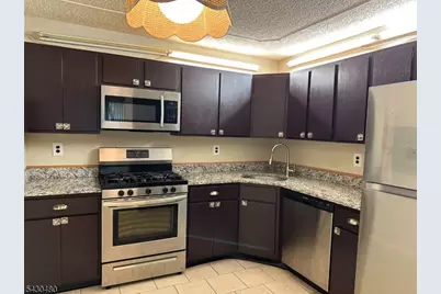 122 Crabapple Ln #122, Franklin Township, NJ 08823 - Photo 1