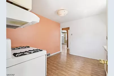 221 Ralph St, Belleville, NJ 07109 - Photo 10