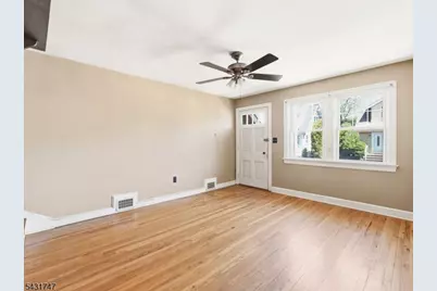 221 Ralph St, Belleville, NJ 07109 - Photo 2