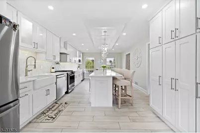 86 Carriage Trl, Montgomery Township, NJ 08502 - Photo 12