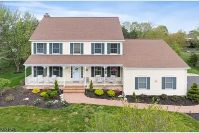 86 Carriage Trl, Montgomery Township, NJ 08502 - Photo 1
