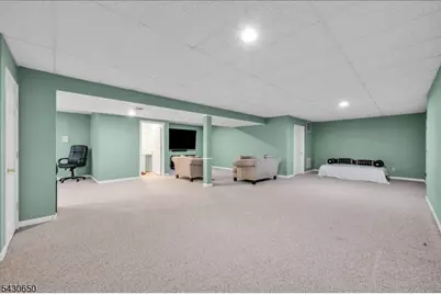 1020 Sunset Rdg, Bridgewater, NJ 08807 - Photo 34