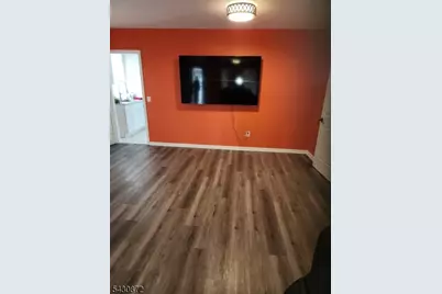 132 Eppirt St, East Orange, NJ 07018 - Photo 4
