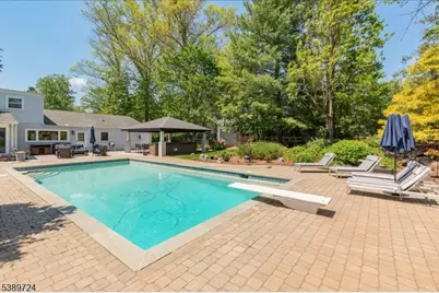15 Wedgewood Dr, Bernards Township, NJ 07920 - Photo 8