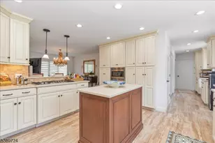 15 Wedgewood Dr, Bernards Township, NJ 07920 - Photo 28