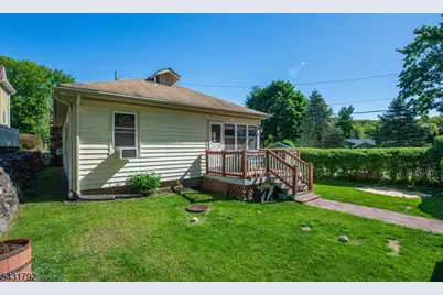 42 Main Beach Rd, Ringwood, NJ 07456 - Photo 26