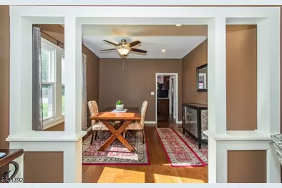 42 Main Beach Rd, Ringwood, NJ 07456 - Photo 8