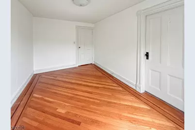 35 Green Ave #2, Madison, NJ 07940 - Photo 8