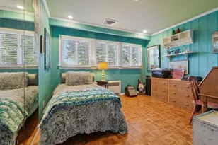 122 Sunrise Dr, Hawthorne, NJ 07506 - Photo 20