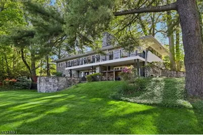 122 Sunrise Dr, Hawthorne, NJ 07506 - Photo 34