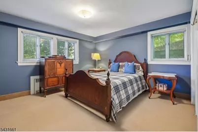 122 Sunrise Dr, Hawthorne, NJ 07506 - Photo 28