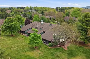 55 Meadowview Dr, Clinton Township, NJ 08801 - Photo 26