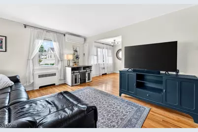 21 5th Ave, Linden, NJ 07036 - Photo 6