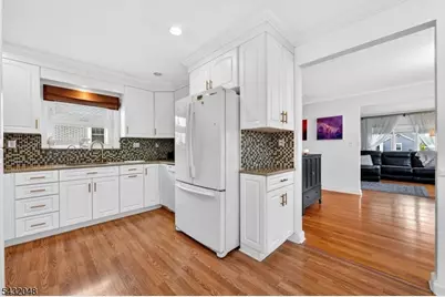 21 5th Ave, Linden, NJ 07036 - Photo 12