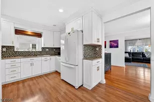 21 5th Ave, Linden, NJ 07036 - Photo 12