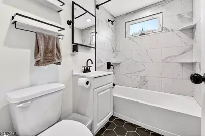 21 5th Ave, Linden, NJ 07036 - Photo 20