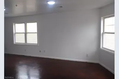 98 S Burnett St, East Orange, NJ 07018 - Photo 4