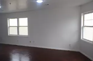 98 S Burnett St, East Orange, NJ 07018 - Photo 4