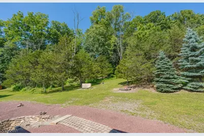 8 Highlands Ln, Hardwick Township, NJ 07825 - Photo 20