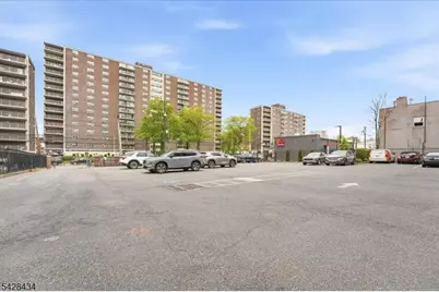 902 N 5th St #207, Newark, NJ 07107 - Photo 24