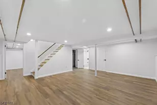 14 John St, Clifton, NJ 07013 - Photo 32