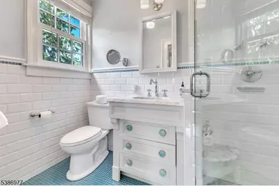 65 S Mountain Ave, Montclair, NJ 07042 - Photo 32