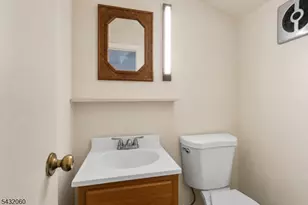 489 N Clinton St, East Orange, NJ 07017 - Photo 14