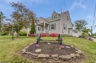 38 Eastern States Pkwy, Somerville, NJ 08876 - Photo 1