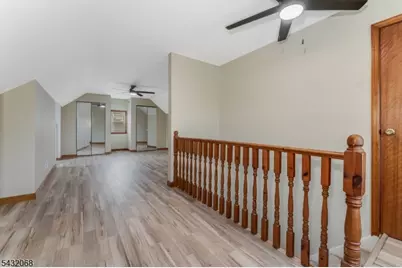 38 Eastern States Pkwy, Somerville, NJ 08876 - Photo 16