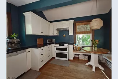 789 Woodland Ave, Plainfield, NJ 07062 - Photo 8