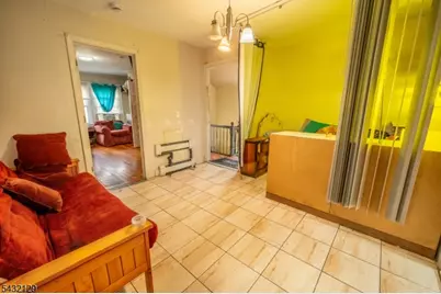 352 N 7th St, Newark, NJ 07107 - Photo 6