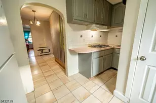 352 N 7th St, Newark, NJ 07107 - Photo 12