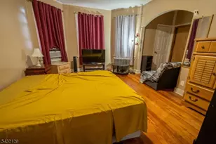352 N 7th St, Newark, NJ 07107 - Photo 14