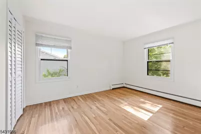 4 Darby Rd, Franklin Township, NJ 08873 - Photo 14