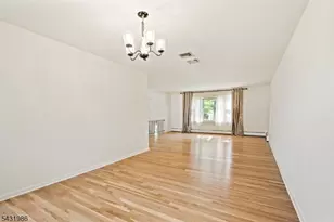 4 Darby Rd, Franklin Township, NJ 08873 - Photo 12
