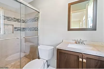 4 Darby Rd, Franklin Township, NJ 08873 - Photo 20