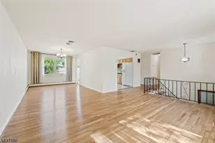 4 Darby Rd, Franklin Township, NJ 08873 - Photo 10