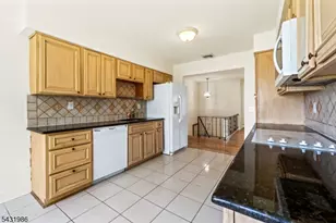 4 Darby Rd, Franklin Township, NJ 08873 - Photo 6