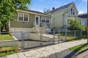 103 Berkshire Pl, Irvington, NJ 07111 - Photo 2