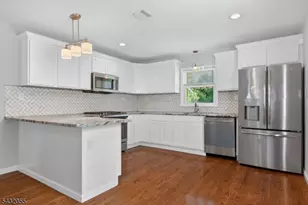 103 Berkshire Pl, Irvington, NJ 07111 - Photo 6
