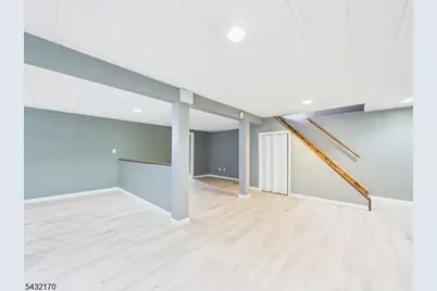 50 Hepburn Rd, Clifton, NJ 07012 - Photo 28