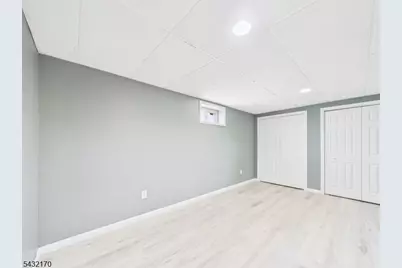 50 Hepburn Rd, Clifton, NJ 07012 - Photo 20