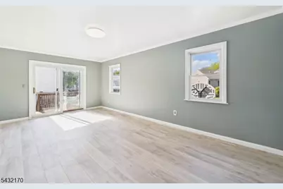 50 Hepburn Rd, Clifton, NJ 07012 - Photo 30