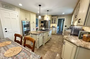77 Plum Brook Rd, Raritan Township, NJ 08822 - Photo 2