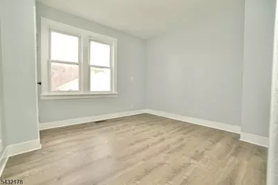 58 Sidney St, Lodi, NJ 07644 - Photo 8
